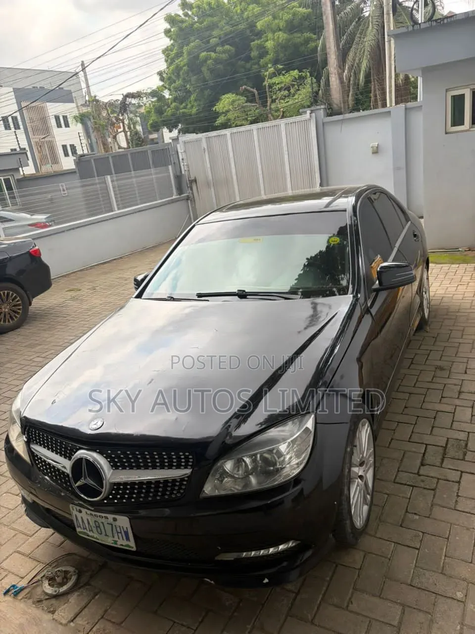 Mercedes-Benz C300 2009 Black