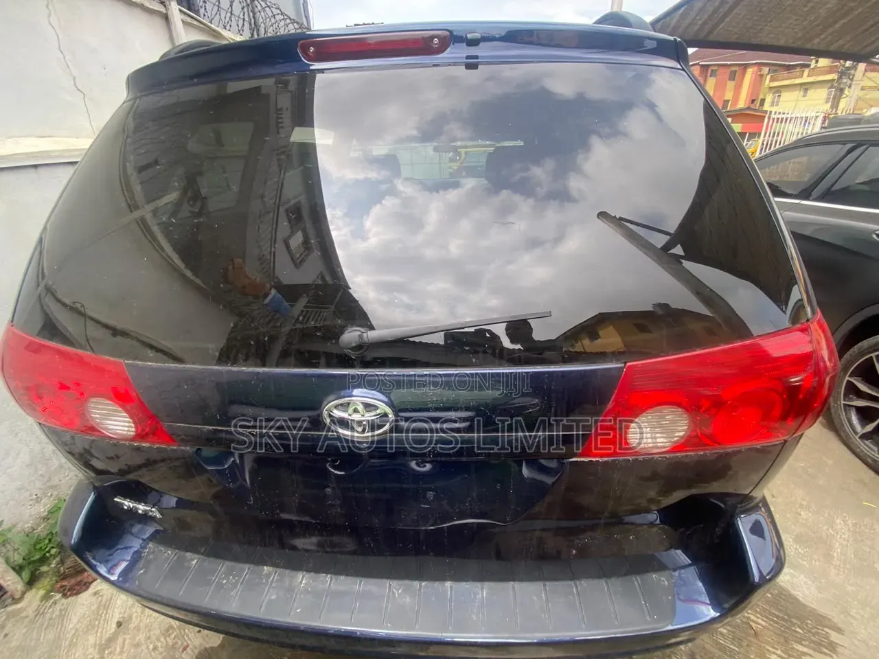 Toyota Sienna 2006 Blue
