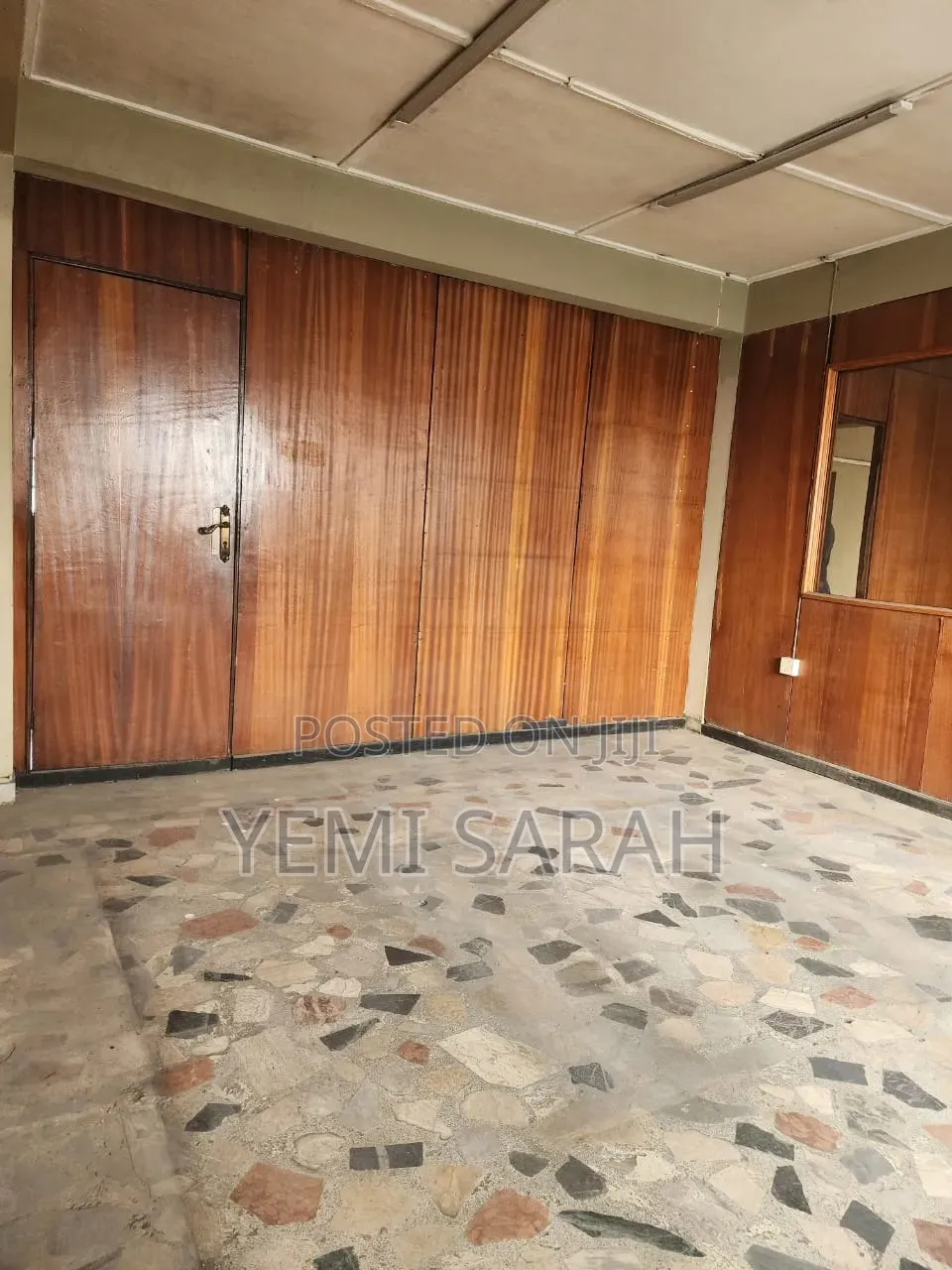 Open Plan Office Space Available in a Good Area