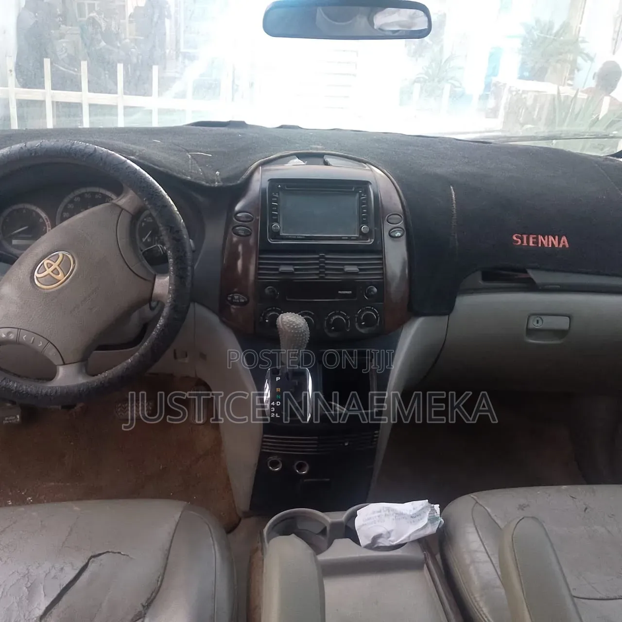 Toyota Sienna 2006 White