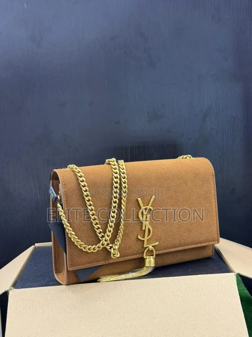 Ysl Bag
Quality:- Luxury
Size: Midi
With Box