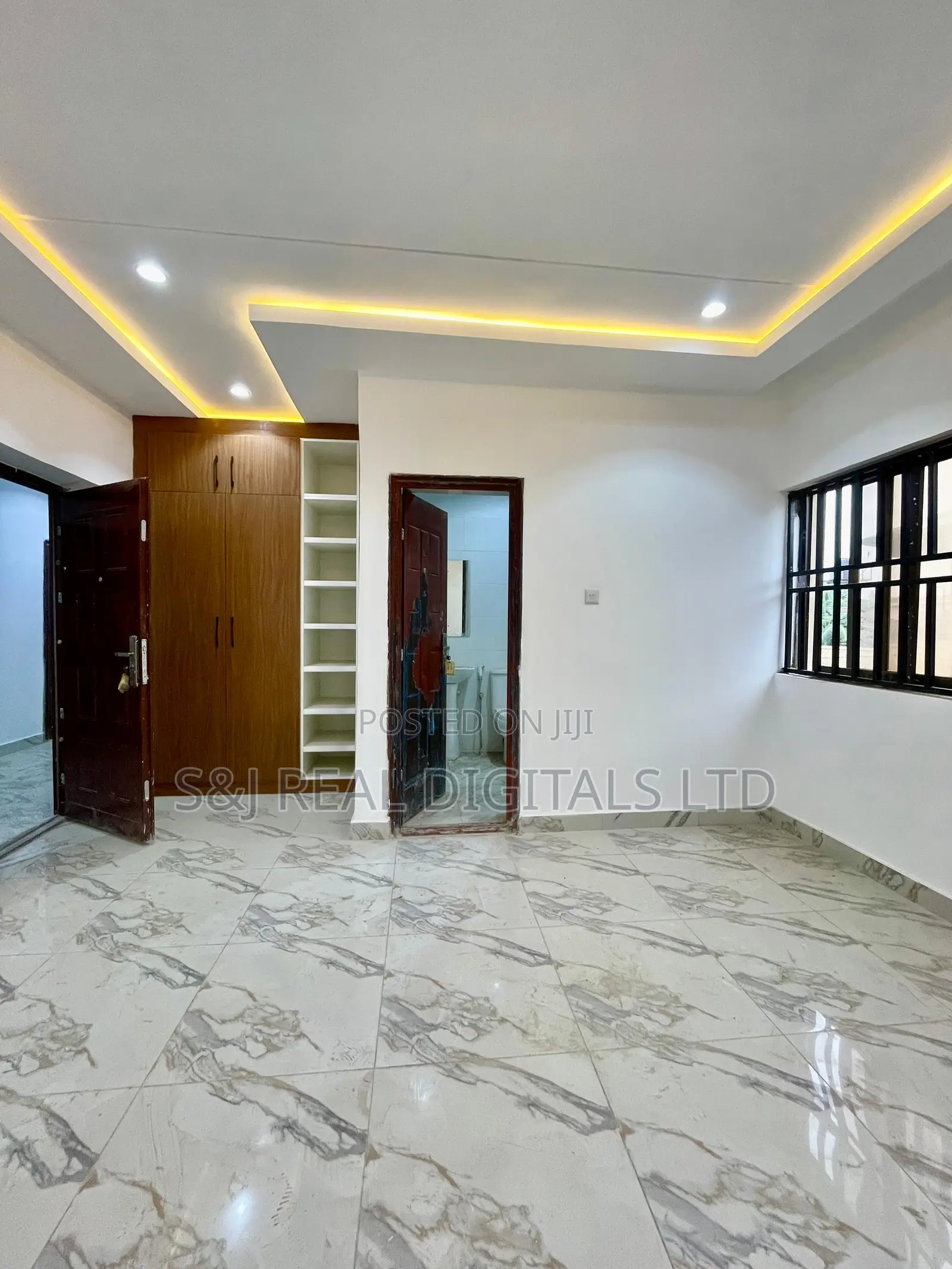 4bdrm Duplex in Life Camp for rent