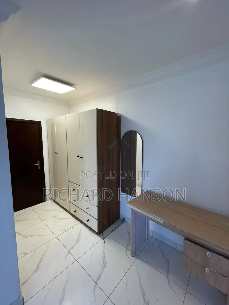 Furnished 1bdrm Shared Apartment in Non Flooded, Chevron for rent