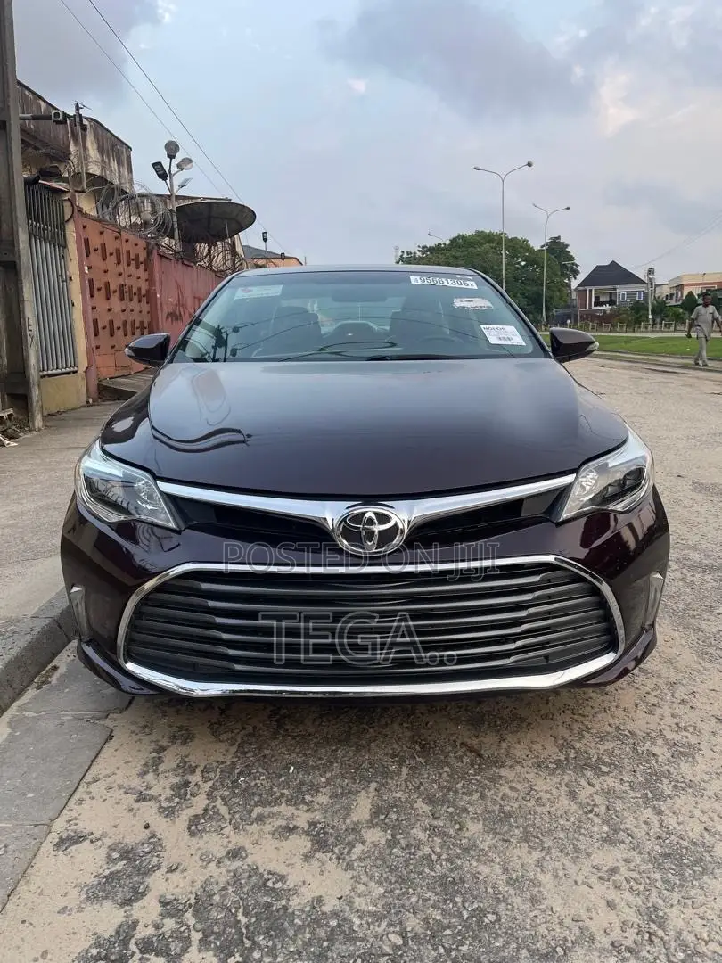 Toyota Avalon XLE Premium 4dr Sedan (3.5L 6cyl 6A) 2015 Brown