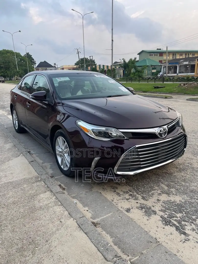 Toyota Avalon XLE Premium 4dr Sedan (3.5L 6cyl 6A) 2015 Brown