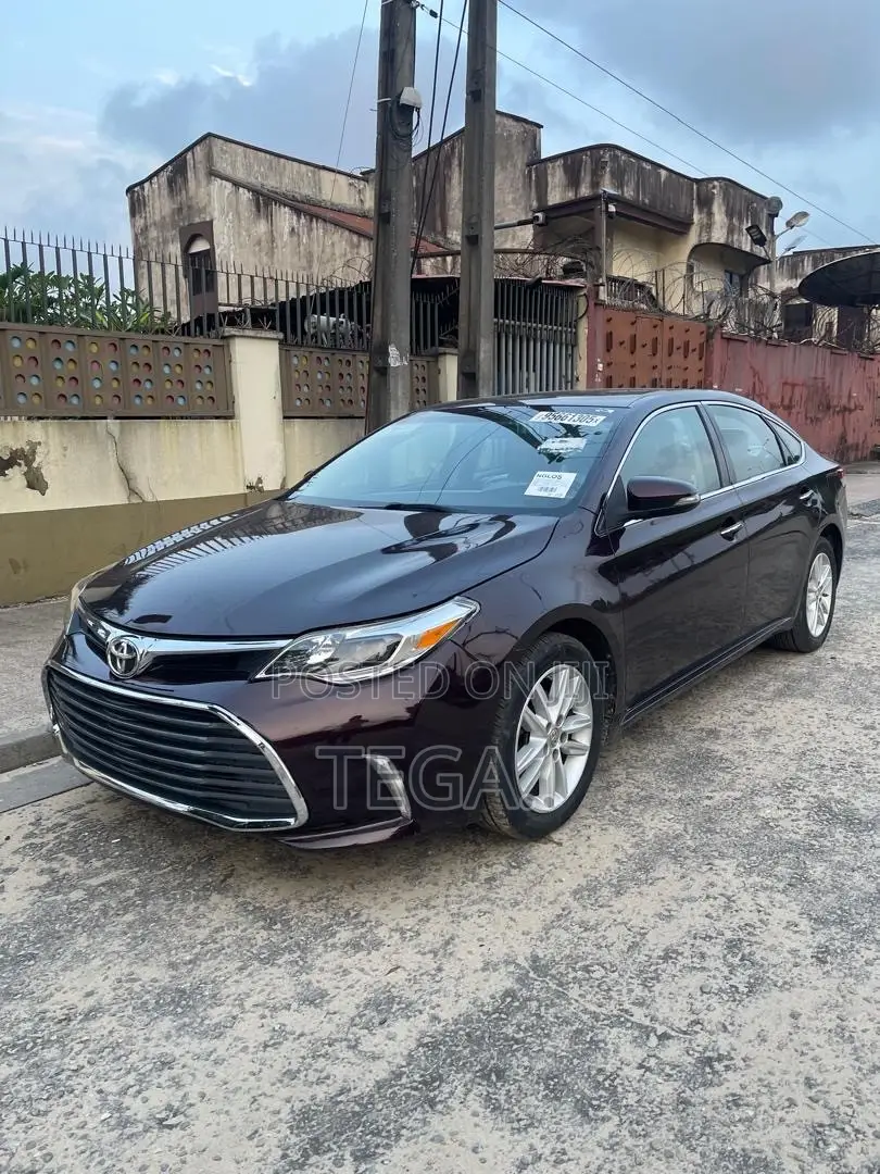 Toyota Avalon XLE Premium 4dr Sedan (3.5L 6cyl 6A) 2015 Brown