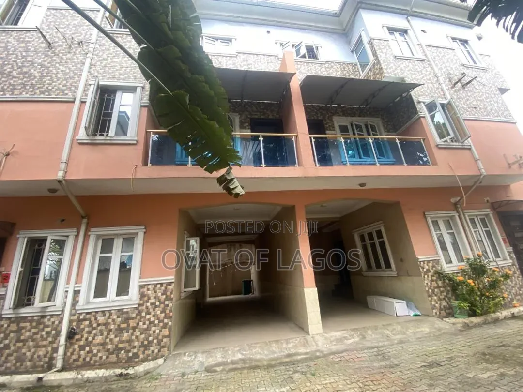 5bdrm Duplex in Osapa london for sale