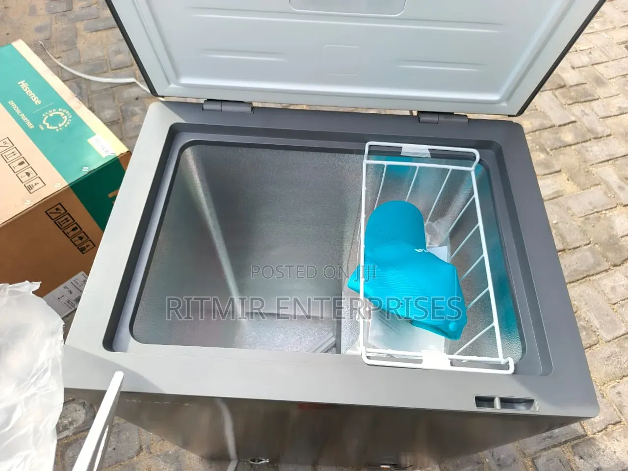 Hisense 140liters Chest Freezer