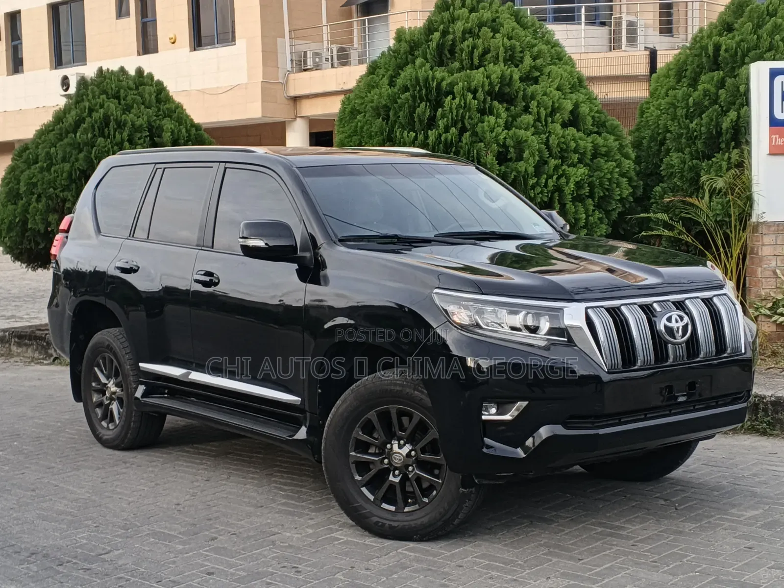 Toyota Land Cruiser Prado 4.0 Petrol GX-R 2013 Black