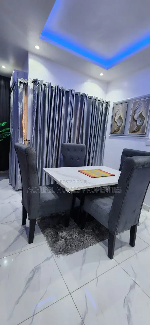 Furnished 2bdrm Apartment in Opposite Peaceville, Lekki Phase 2