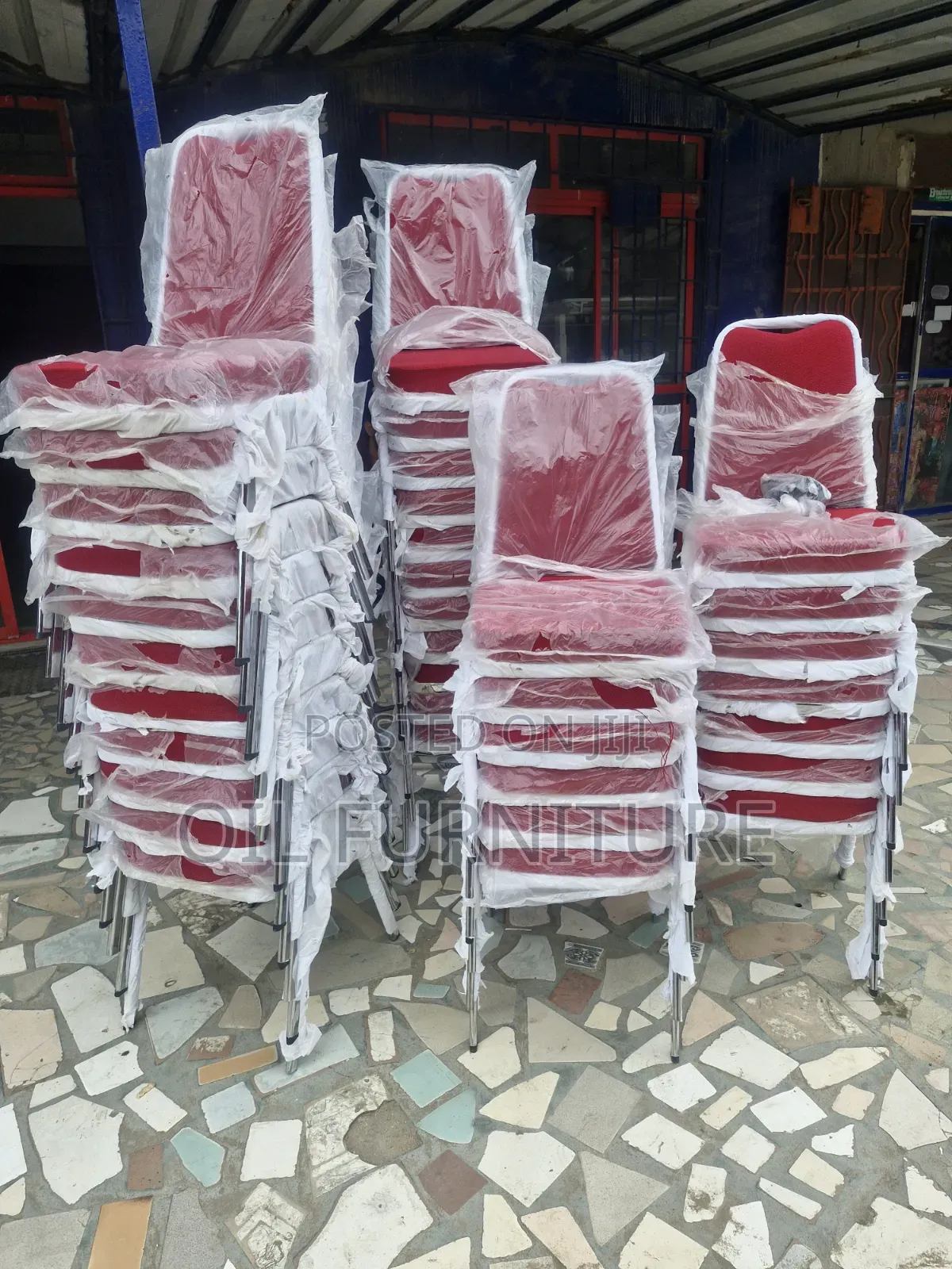 High-Quality Conference Seminar Chairs (Blue, Red, Black) Available
