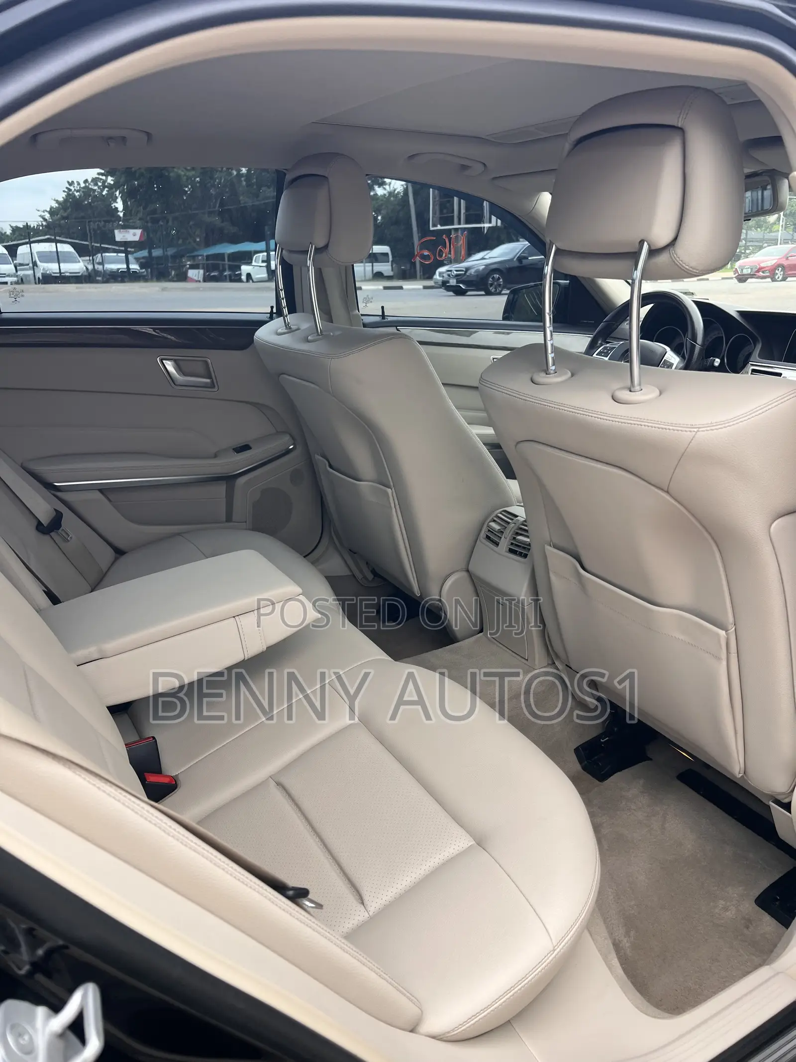 Mercedes-Benz E350 Base 4Matic Sedan AWD (3.5L 6cyl 7A) 2014 Black