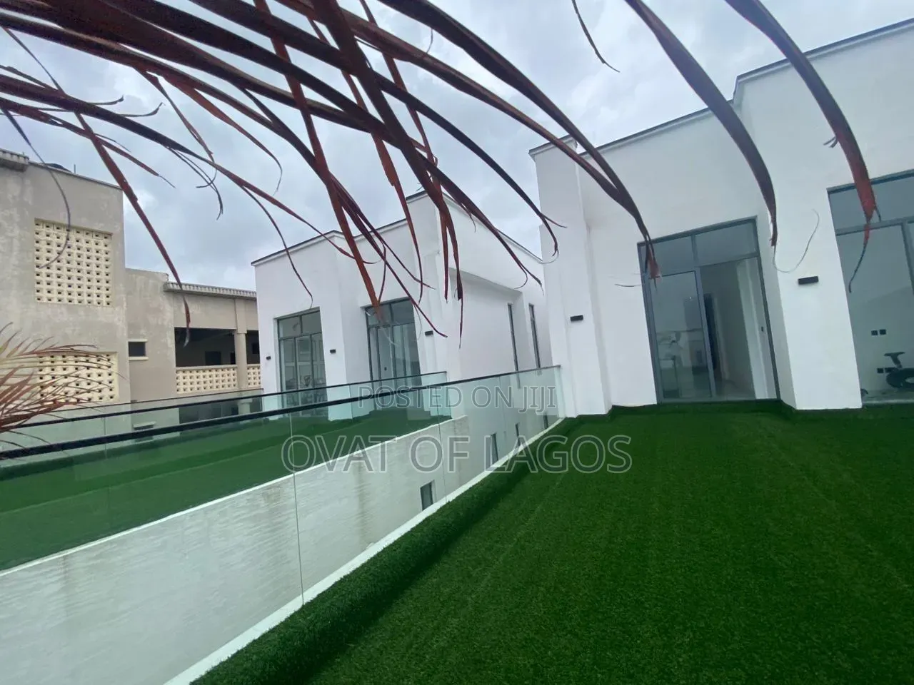 4bdrm Duplex in Osapa london for sale