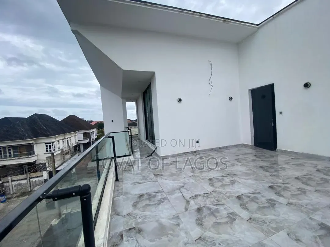 4bdrm Duplex in Osapa london for sale