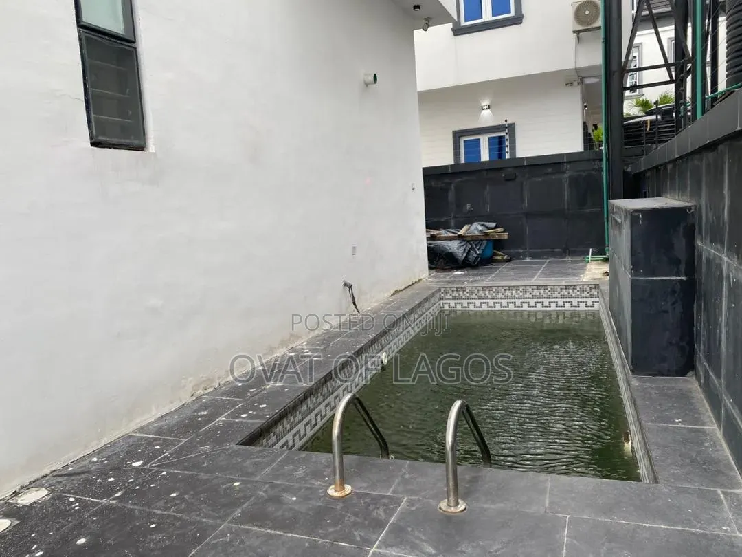 4bdrm Duplex in Osapa london for sale