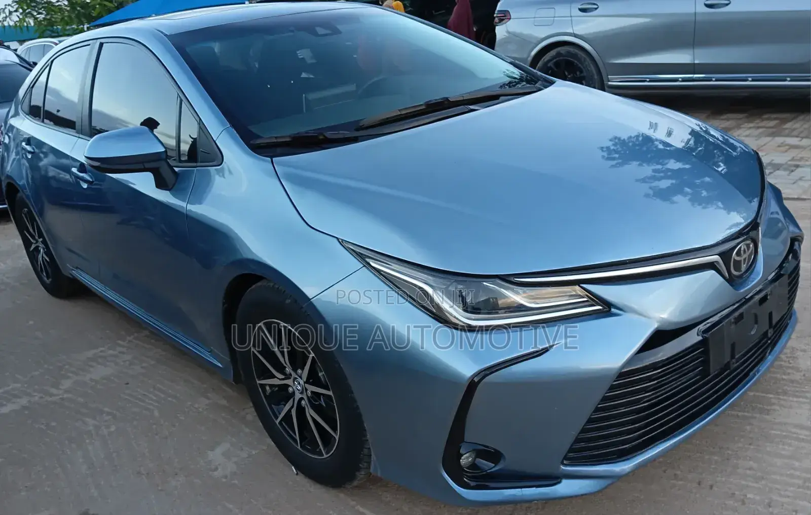 Toyota Corolla SE 2023 Blue