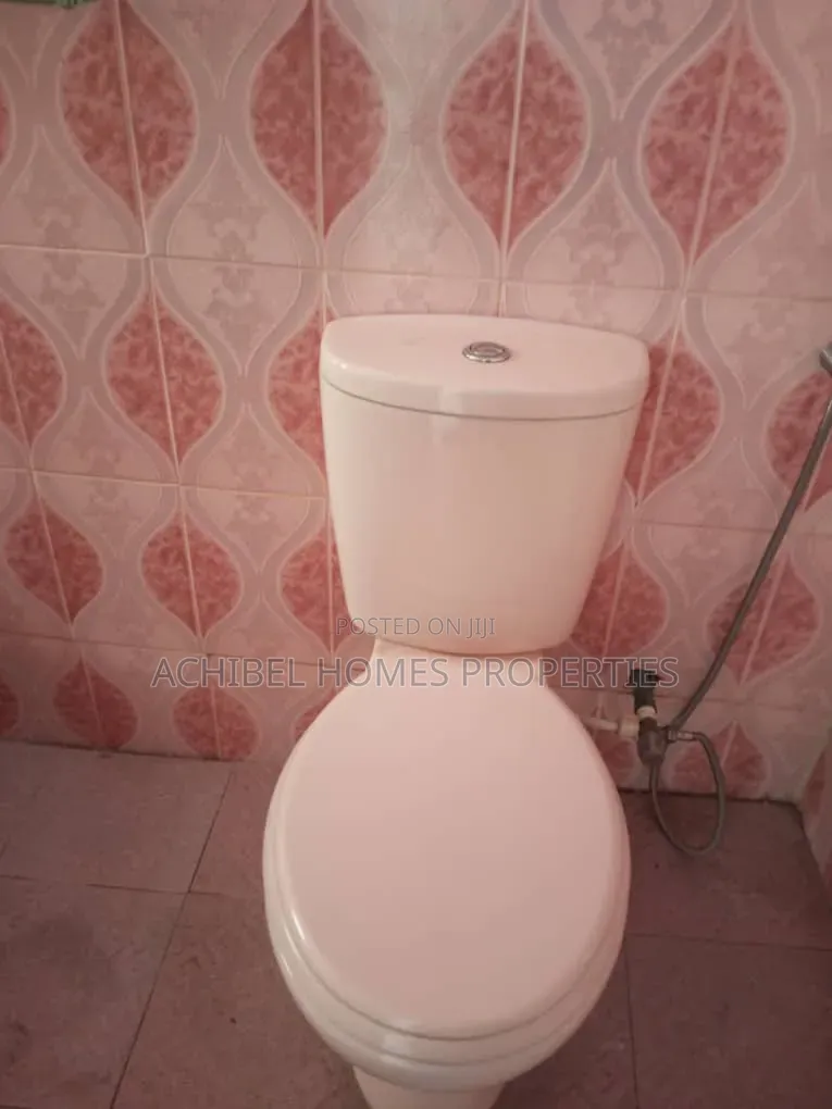 Mini Flat in Opposite Peaceville, Lekki Phase 2 for rent