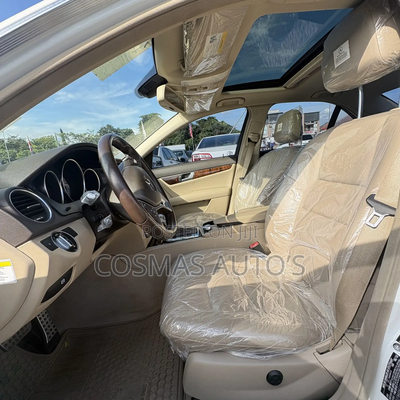 Mercedes-Benz C300 Sport 4Matic Sedan AWD (3.5L 6cyl 7A) 2014 White