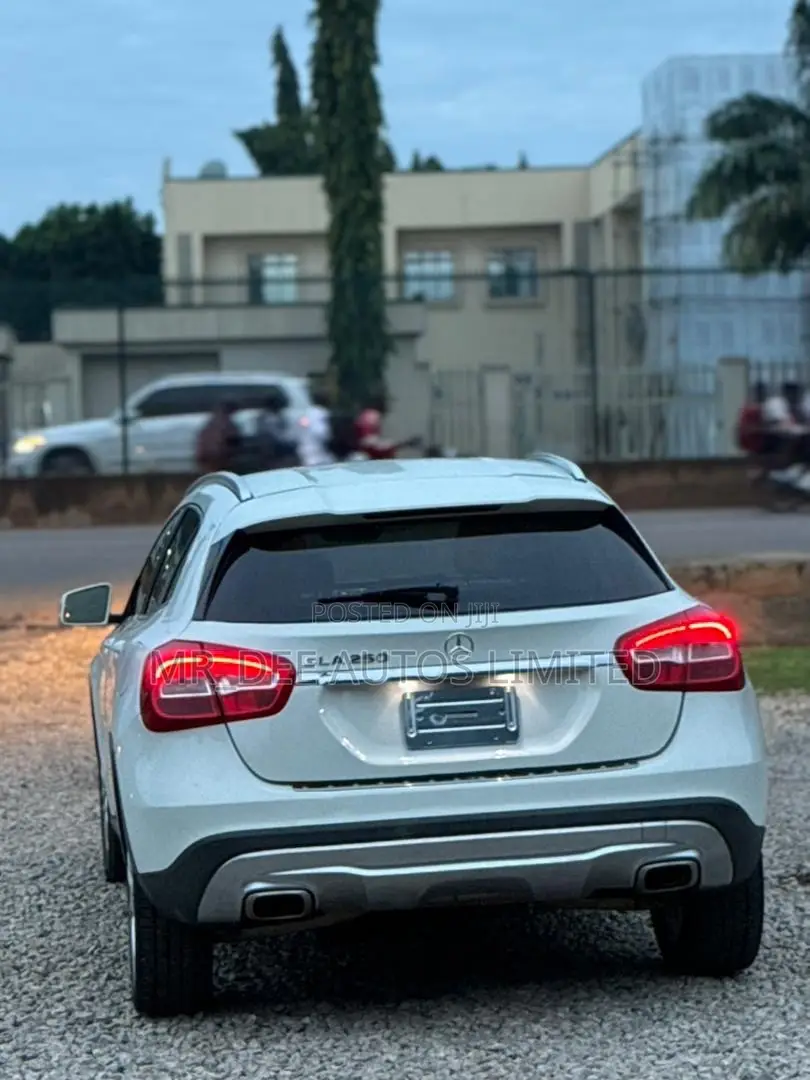 Mercedes-Benz GLA 250 2015 White