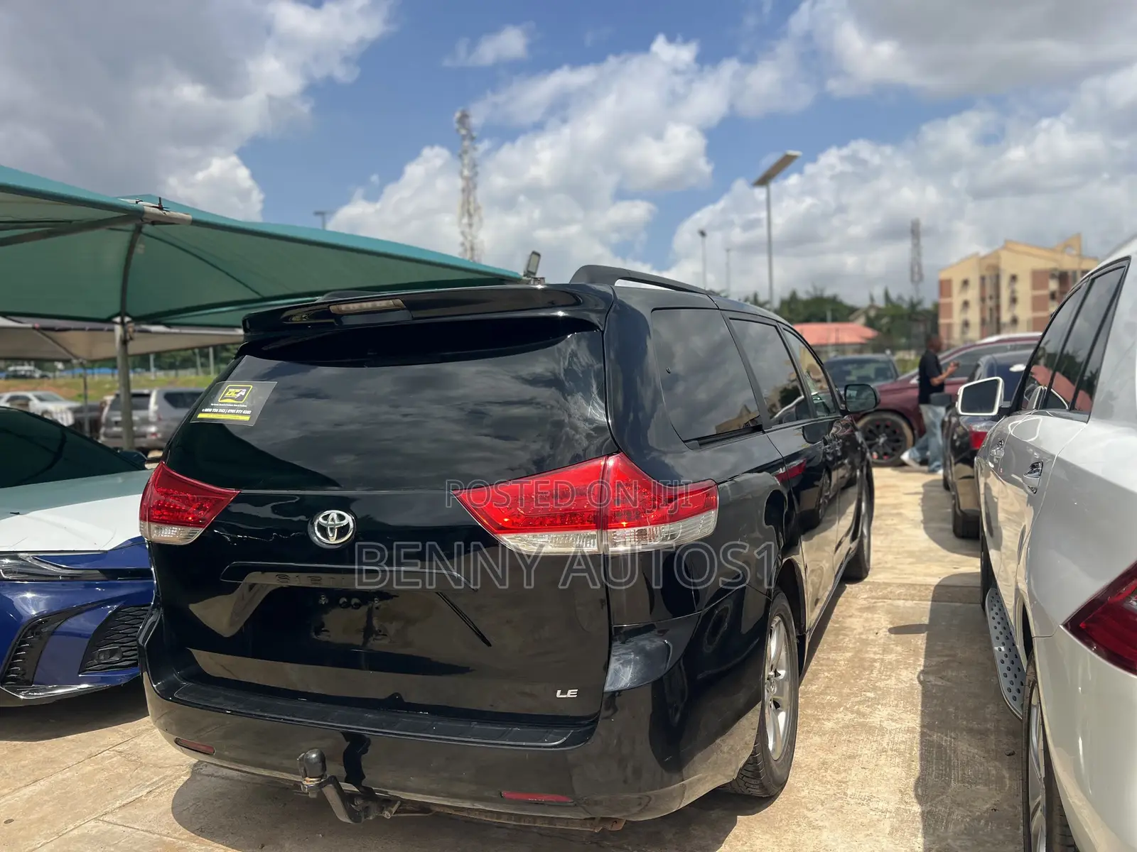 Toyota Sienna LE 8 Passenger 2011 Black