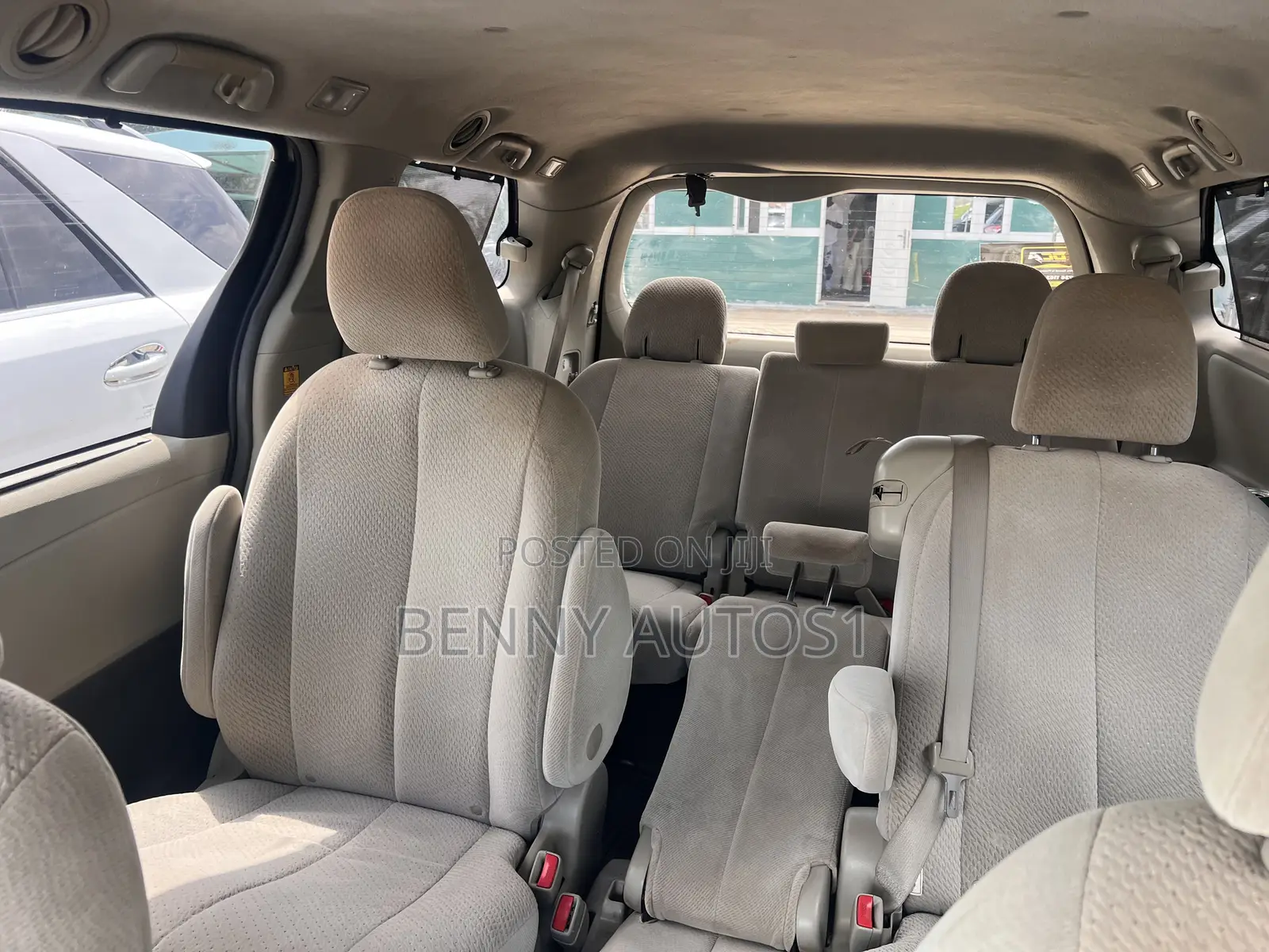Toyota Sienna LE 8 Passenger 2011 Black