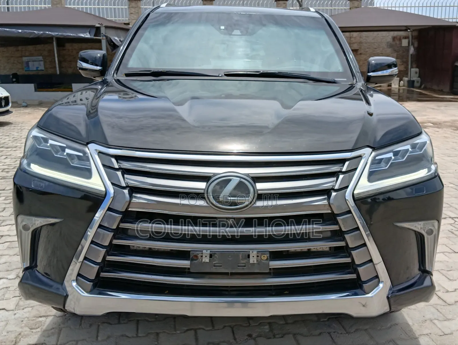 Lexus LX 2018 Black