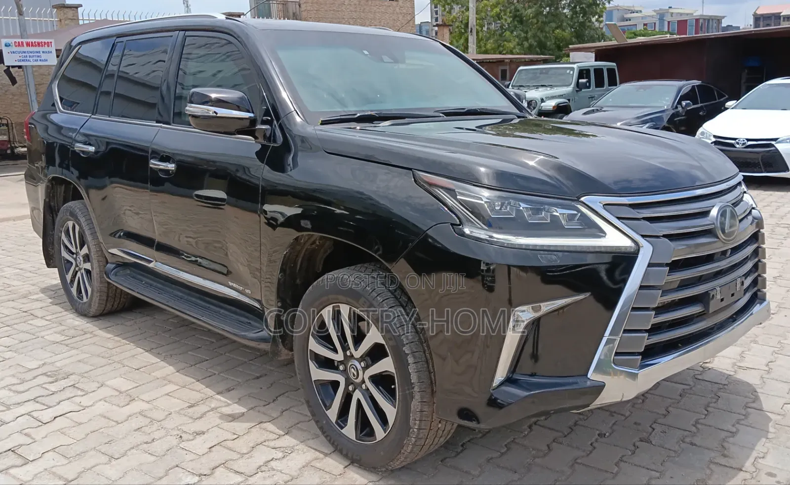 Lexus LX 2018 Black