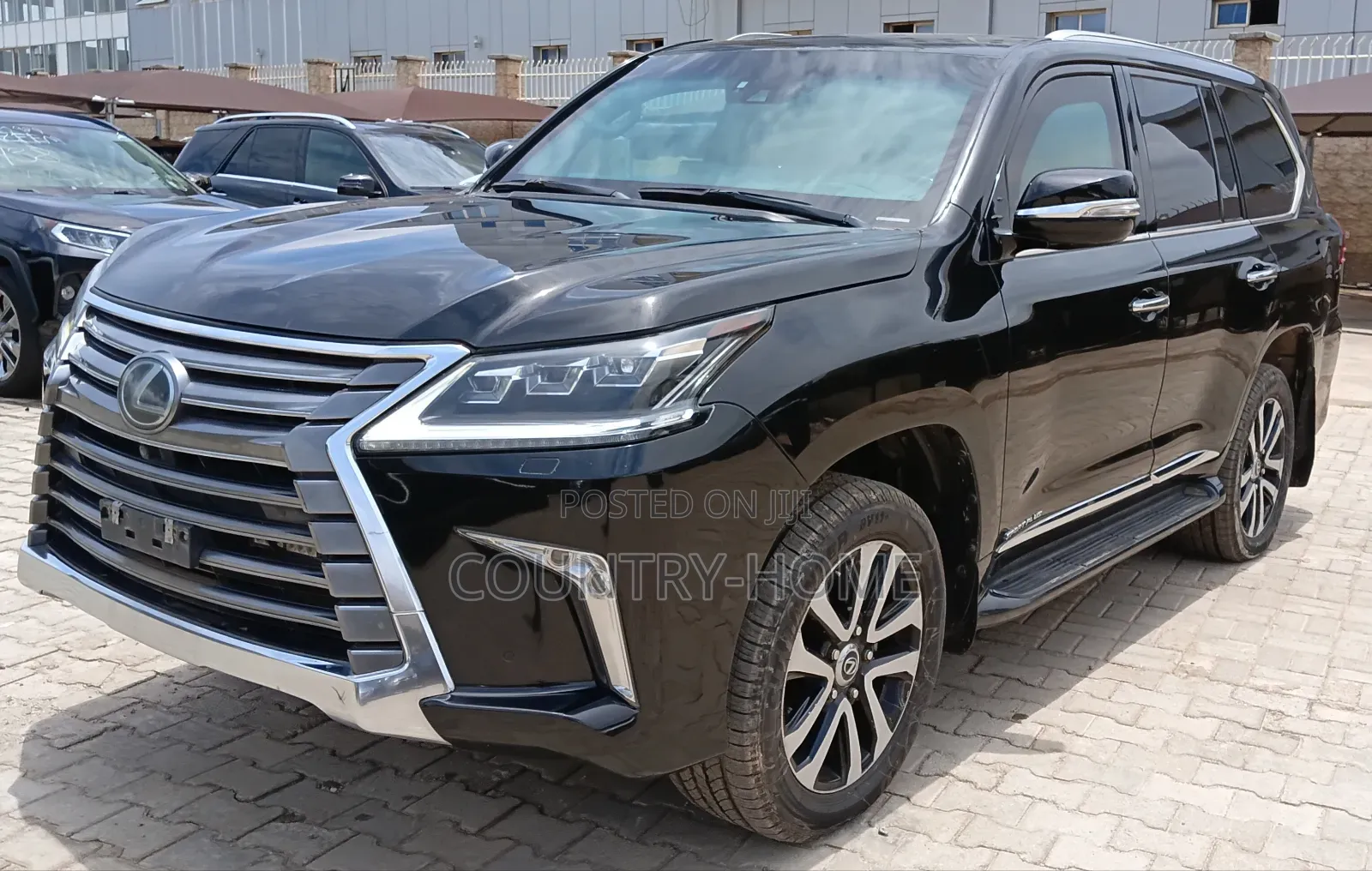 Lexus LX 2018 Black