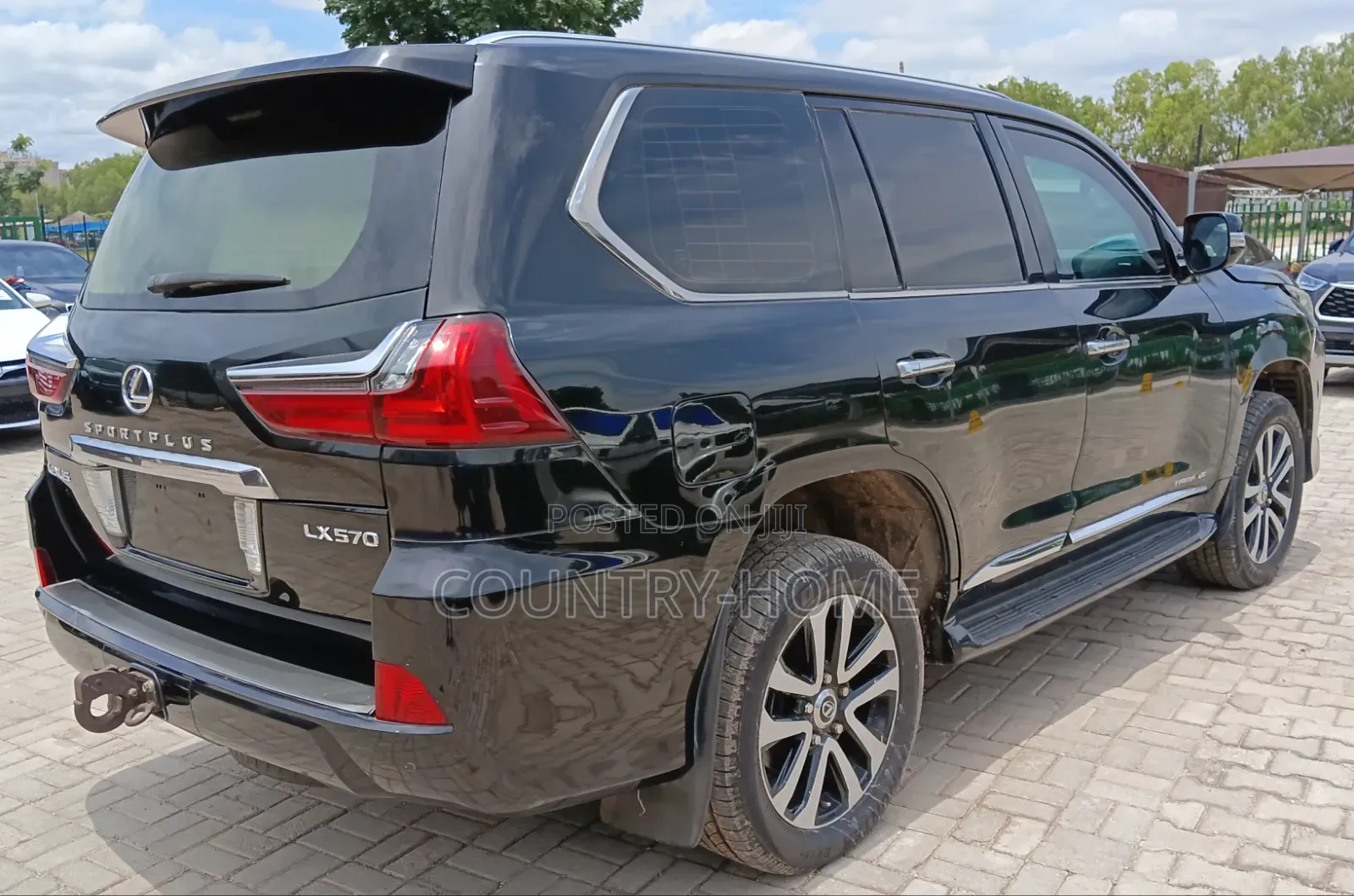 Lexus LX 2018 Black