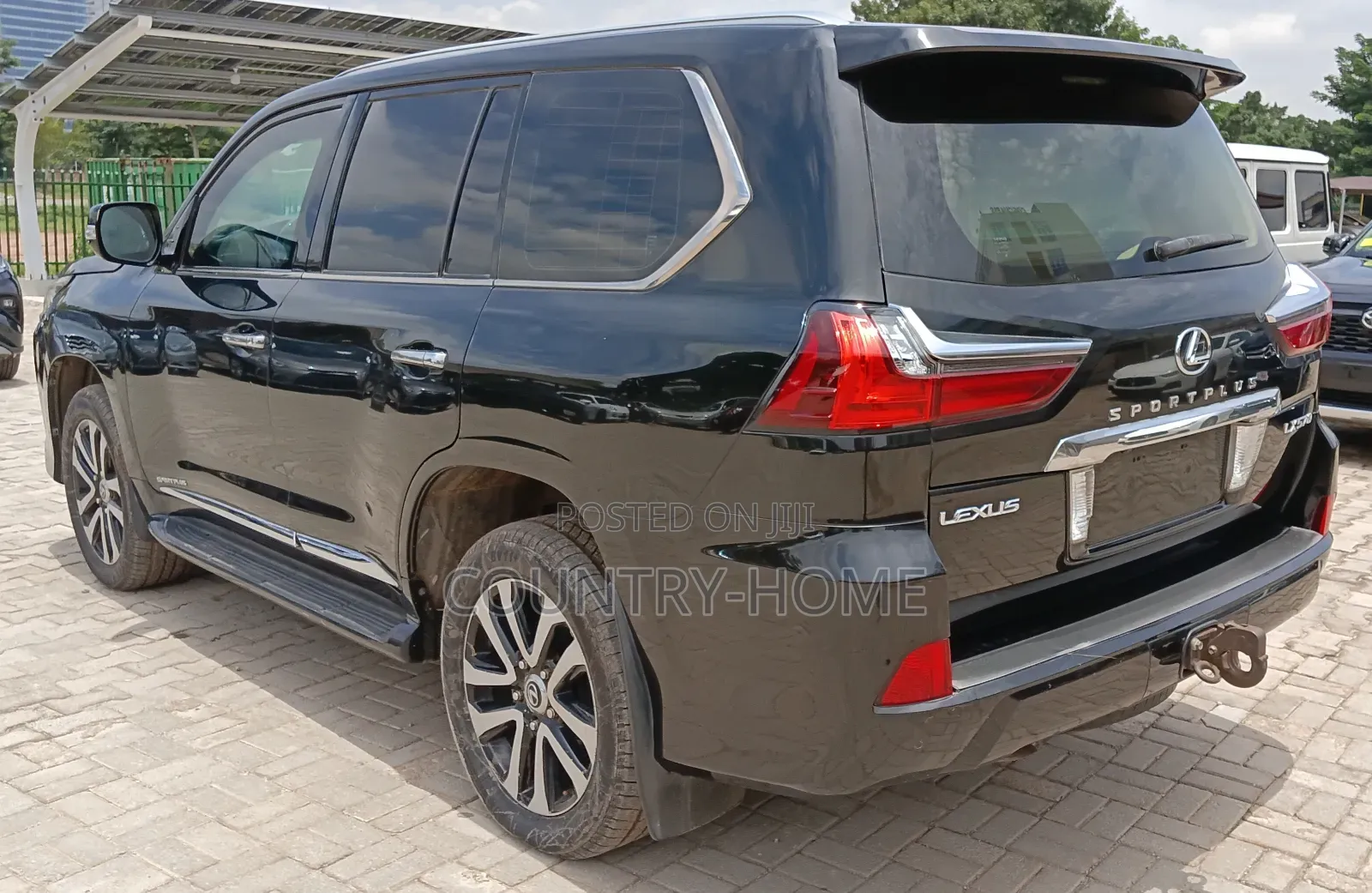 Lexus LX 2018 Black