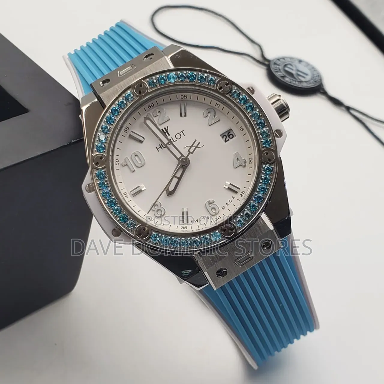 Hublot Female Watch Rubber Strap
Battery Power