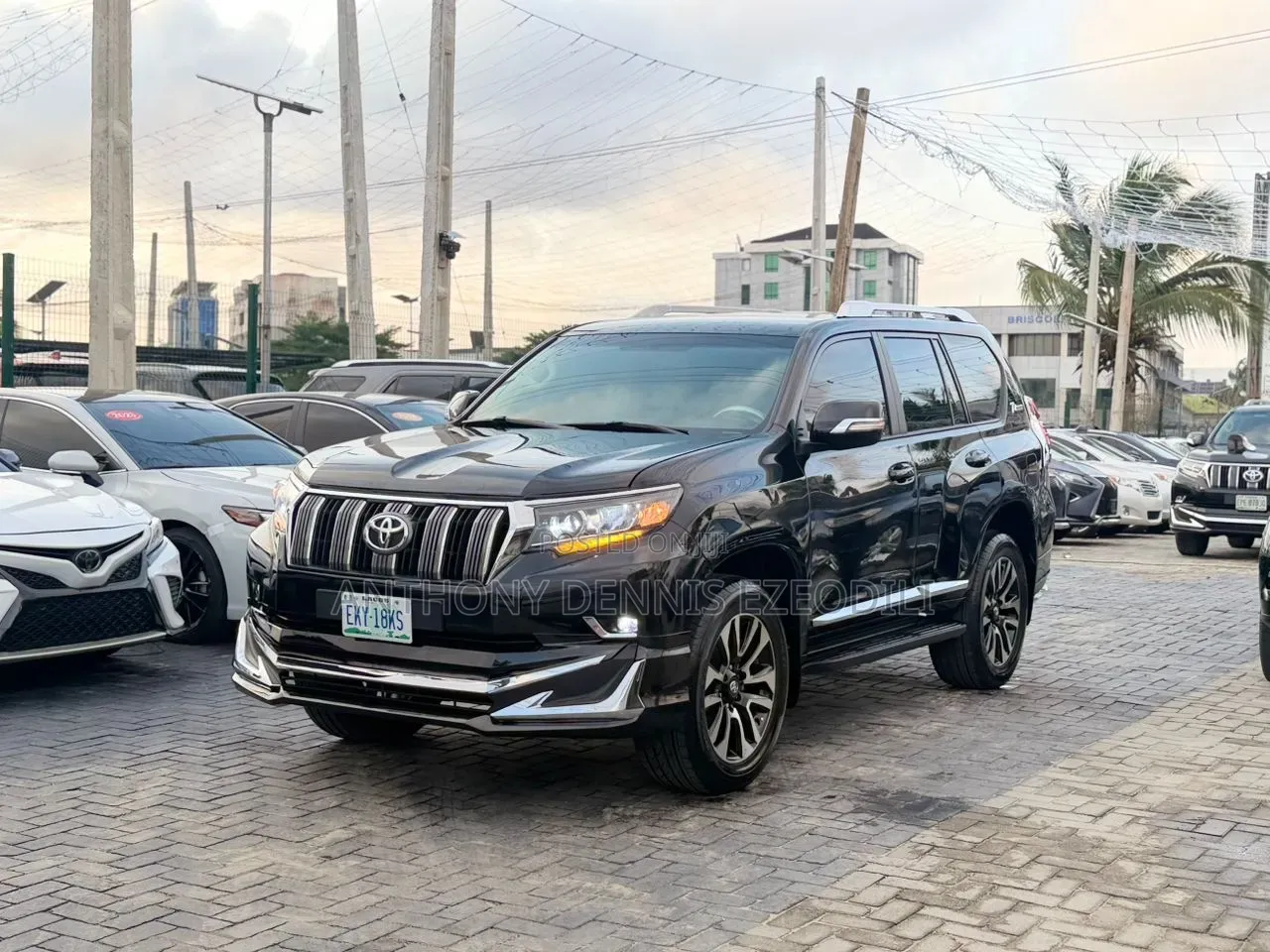 Toyota Land Cruiser Prado 4.0 Petrol TX-L 2014 Black