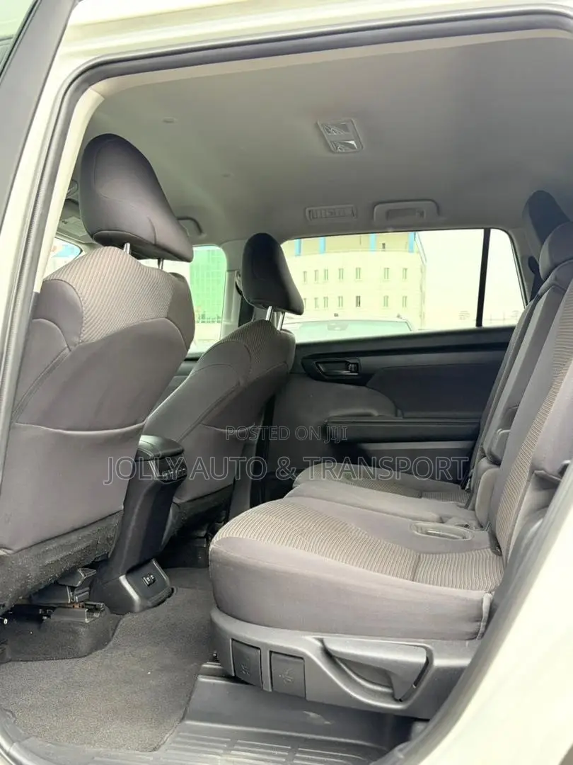 Toyota Highlander Limited 2021 White