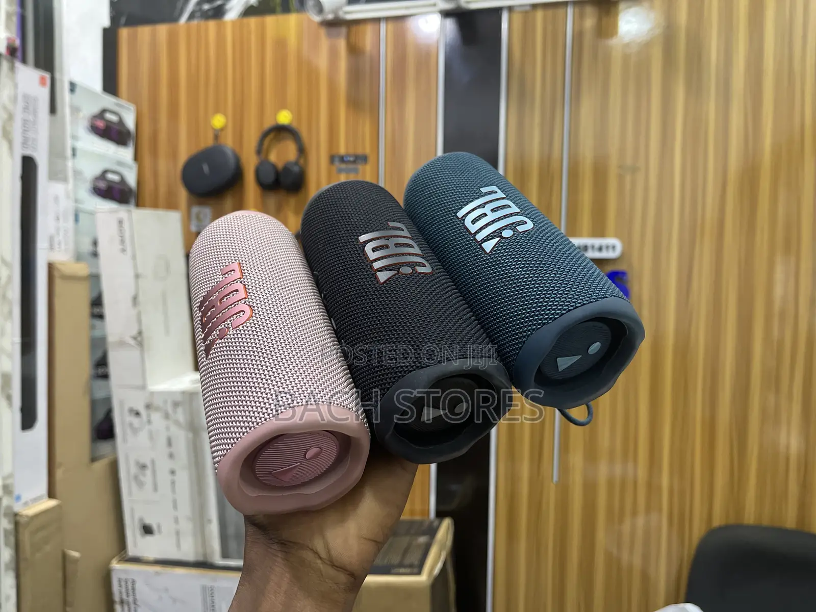 JBL Flip 6 Portable Waterproof Wireless Speaker
