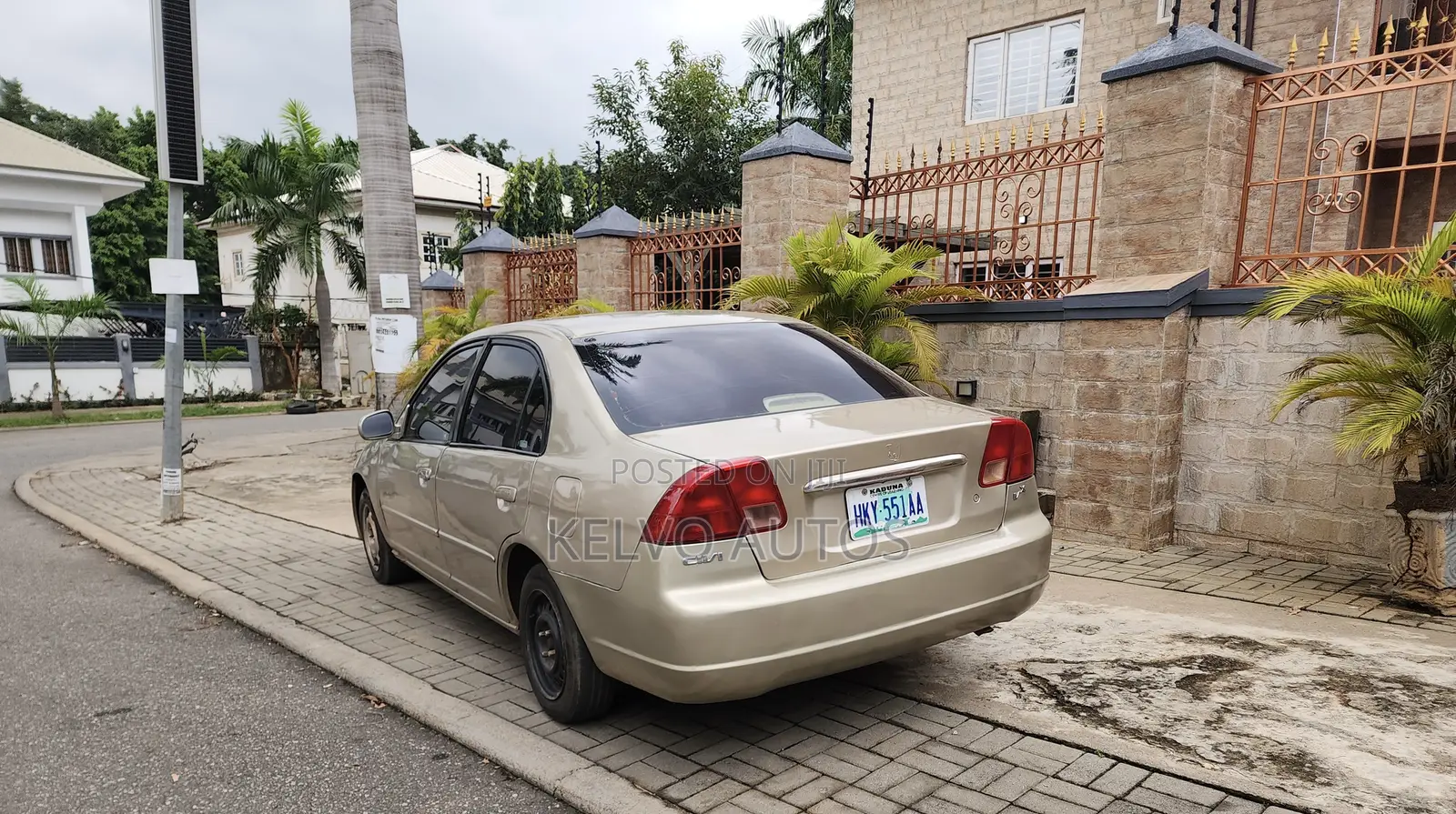Honda Civic 2022 Gold