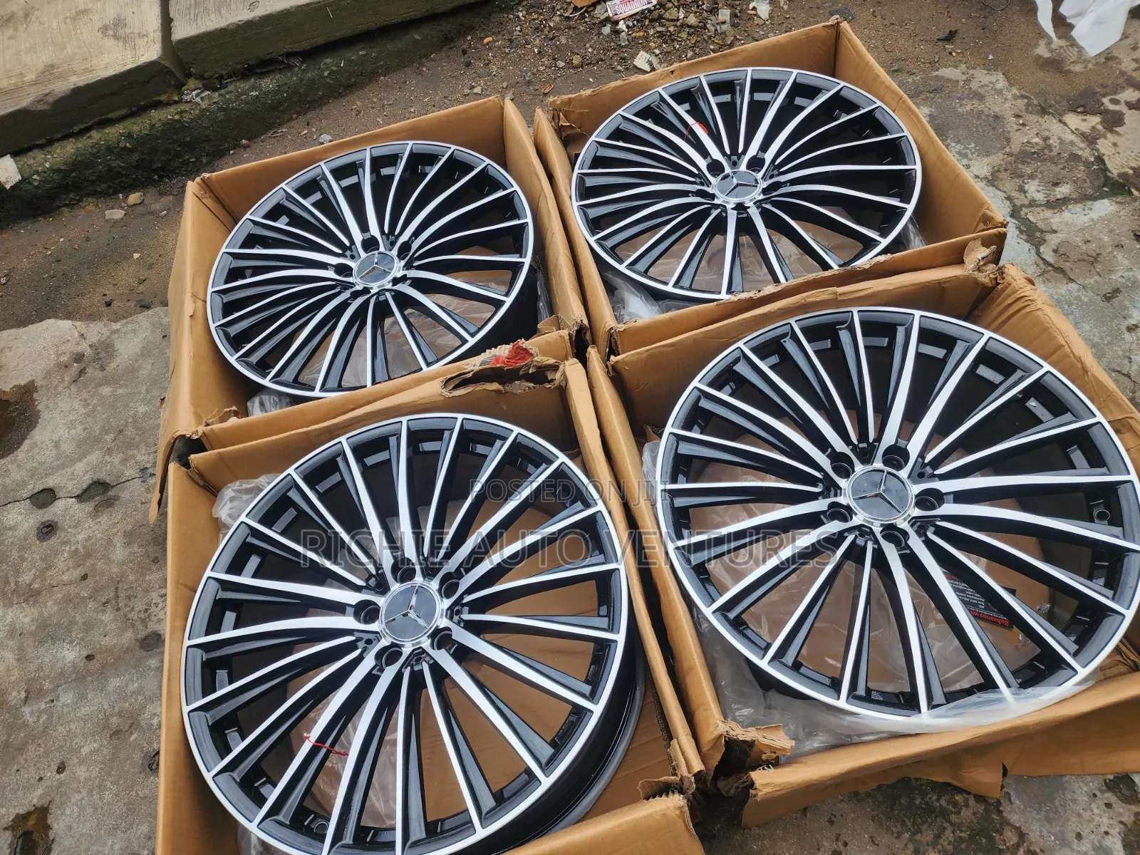 Brand New 20-Inch Rim Benz