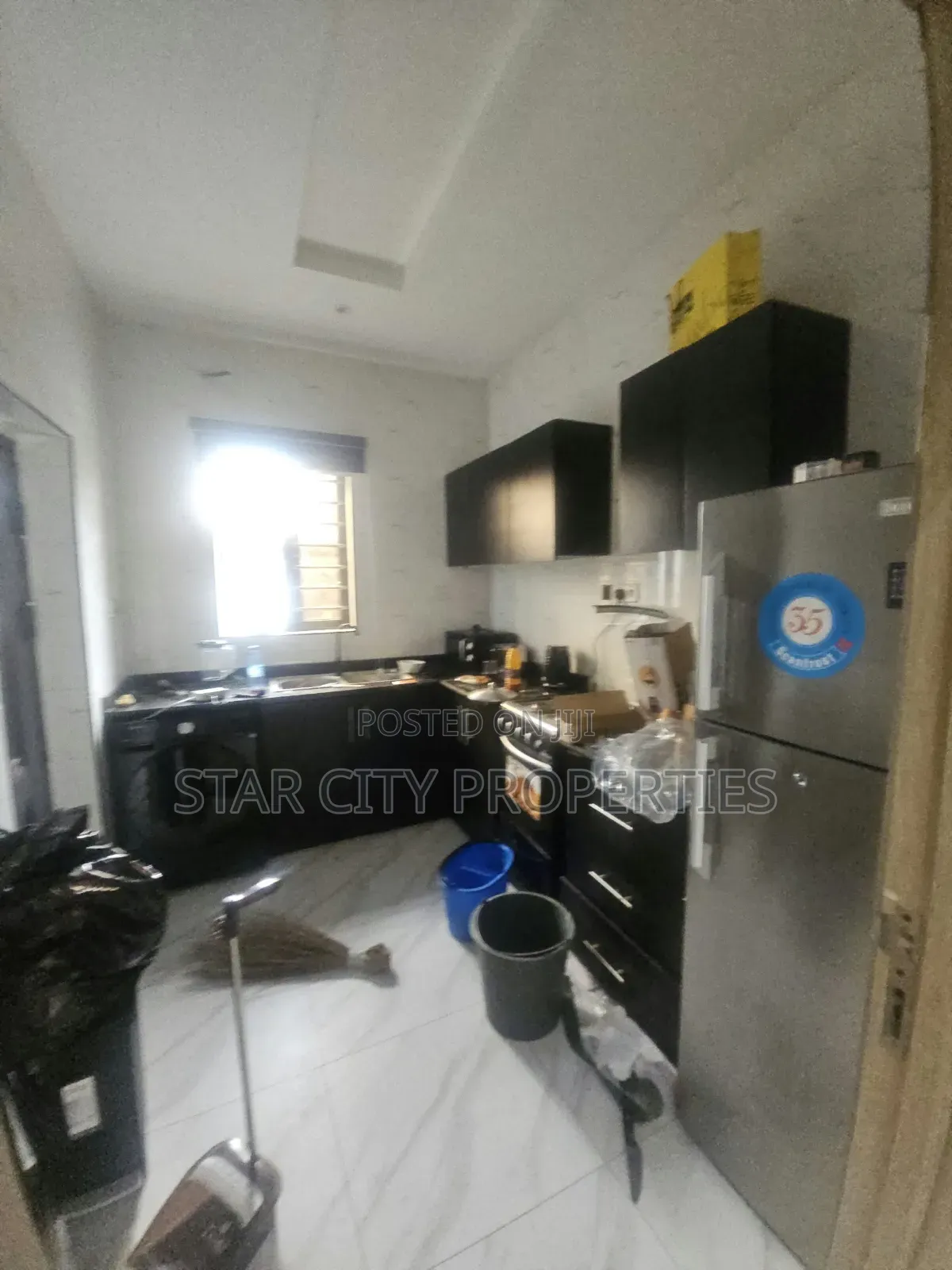 3bdrm Apartment in Omole 1 for rent