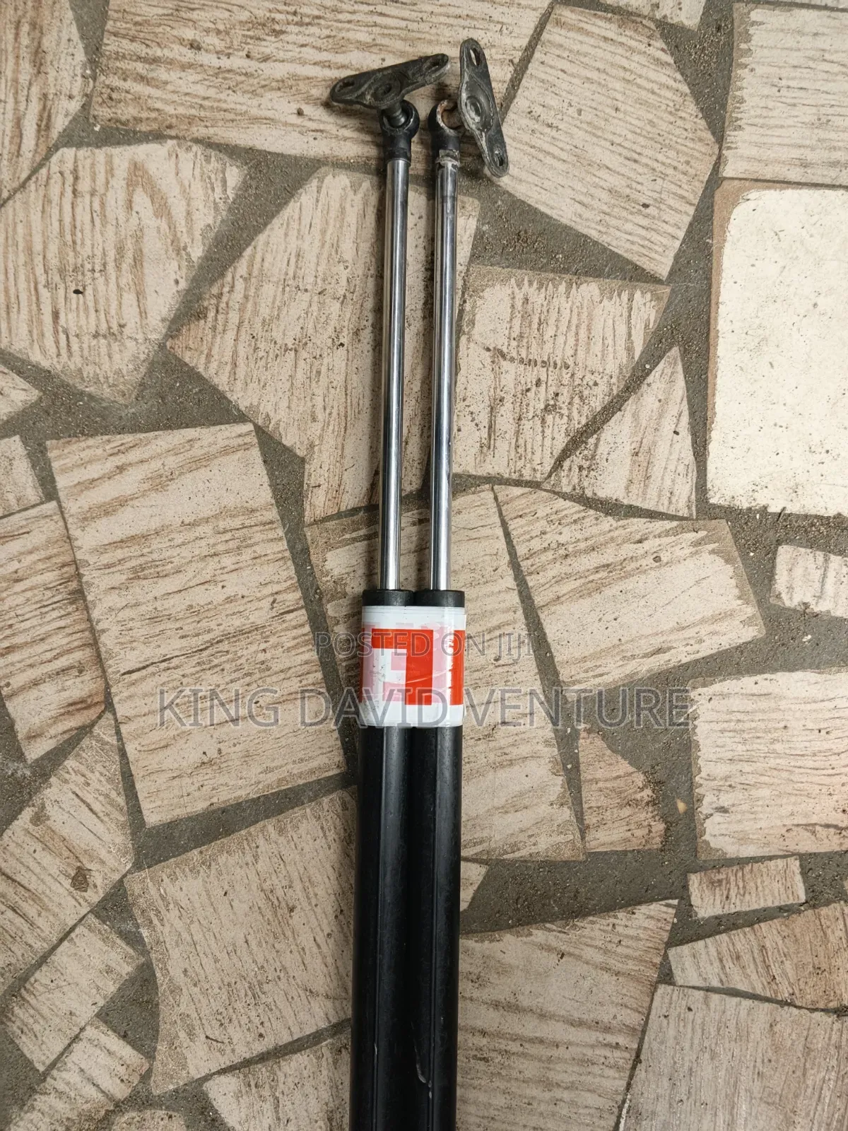 Bolth Shock for Lexus 330 / 350 Body