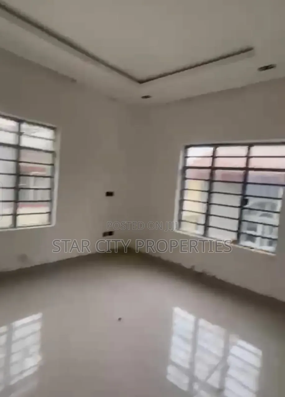 3bdrm Duplex in Magodo Ph 2, GRA Phase 2 Shangisha for rent