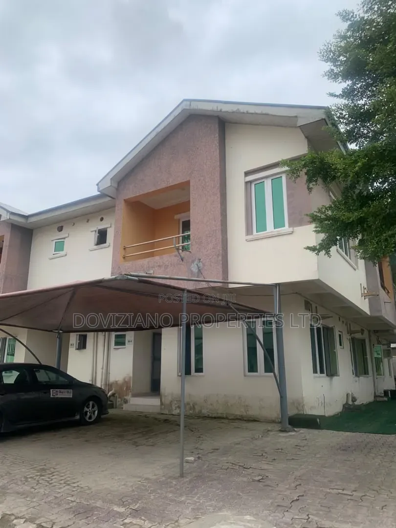 4bdrm Duplex in Ikate for rent