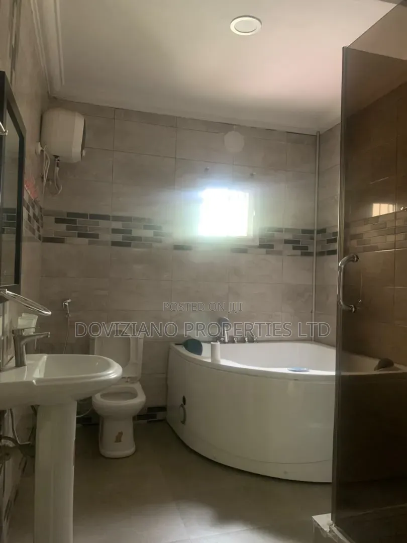 4bdrm Duplex in Ikate for rent