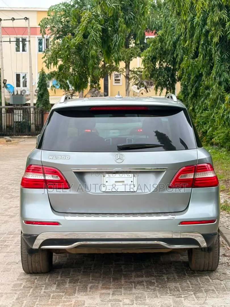 Mercedes-Benz M Class ML350 4MATIC 4dr SUV AWD (3.5L 6cyl 7A) 2015