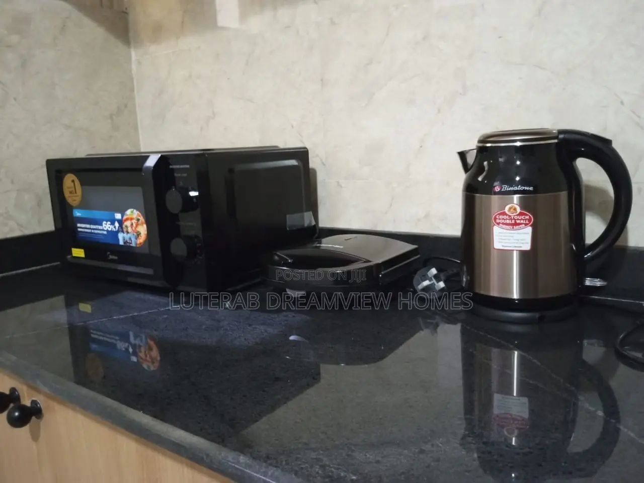Furnished 2bdrm Apartment in Main Utako for rent