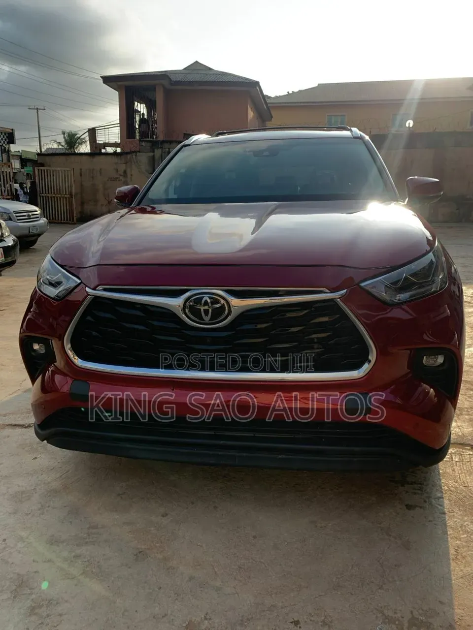 Toyota Highlander 2022 Red