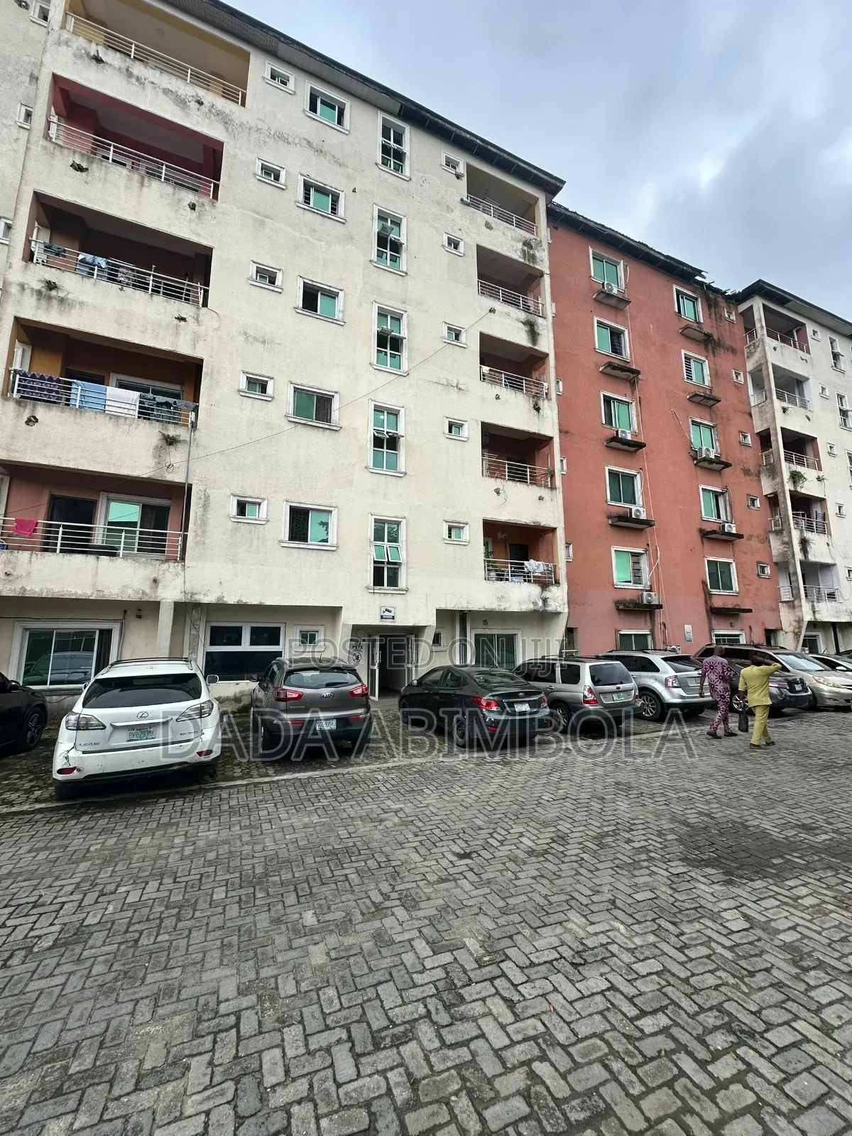3bdrm Apartment in Lekki Paradise 3, Chevron for rent