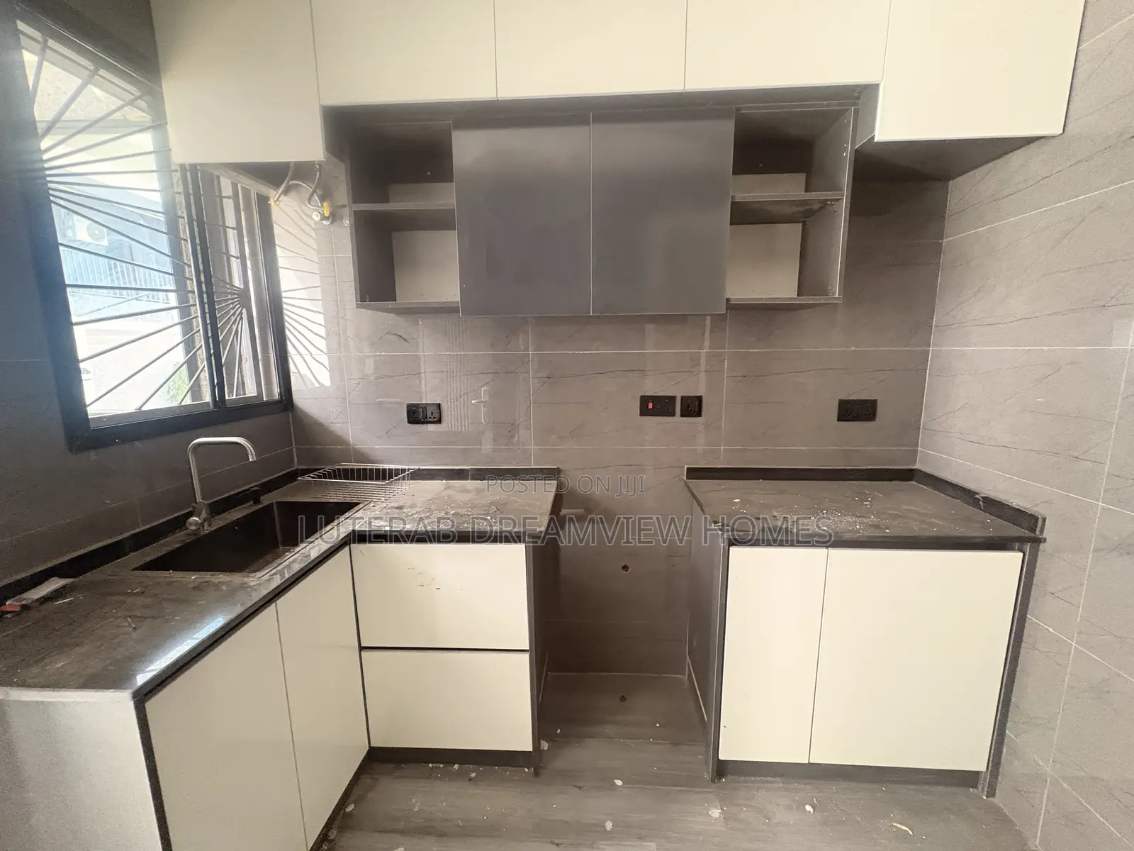 2bdrm Block of Flats in Zone 6 / Wuse for rent