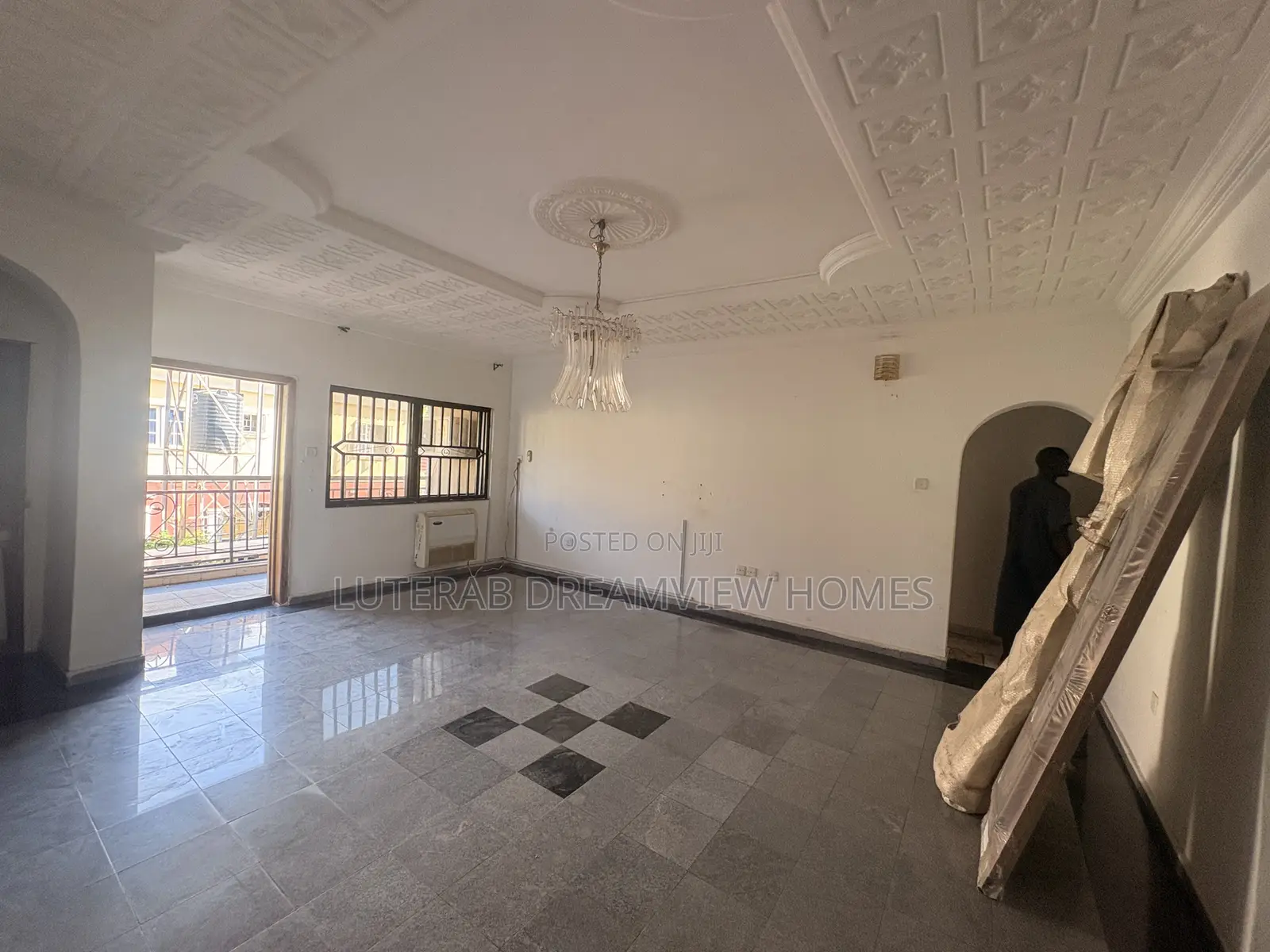 2bdrm Block of Flats in Zone 4 / Wuse for rent