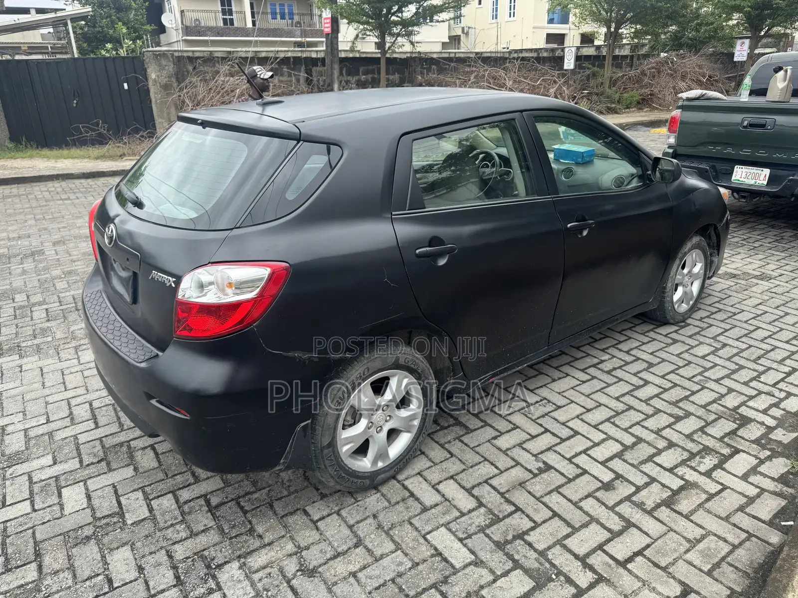 Toyota Matrix XR Hatchback FWD (1.8L 4cyl 4A) 2008 Black