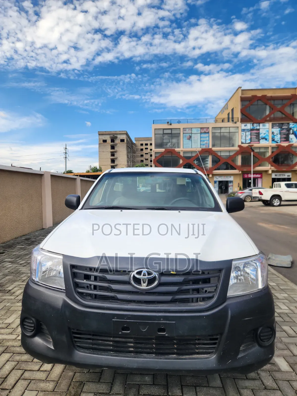 Toyota Hilux 2009 White