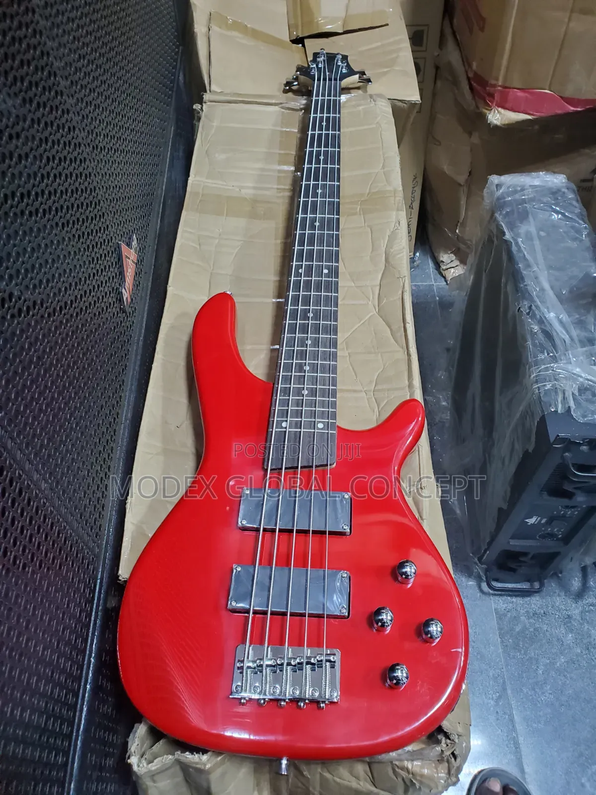 Armstrong Electric Bass Guitar ๐ธ